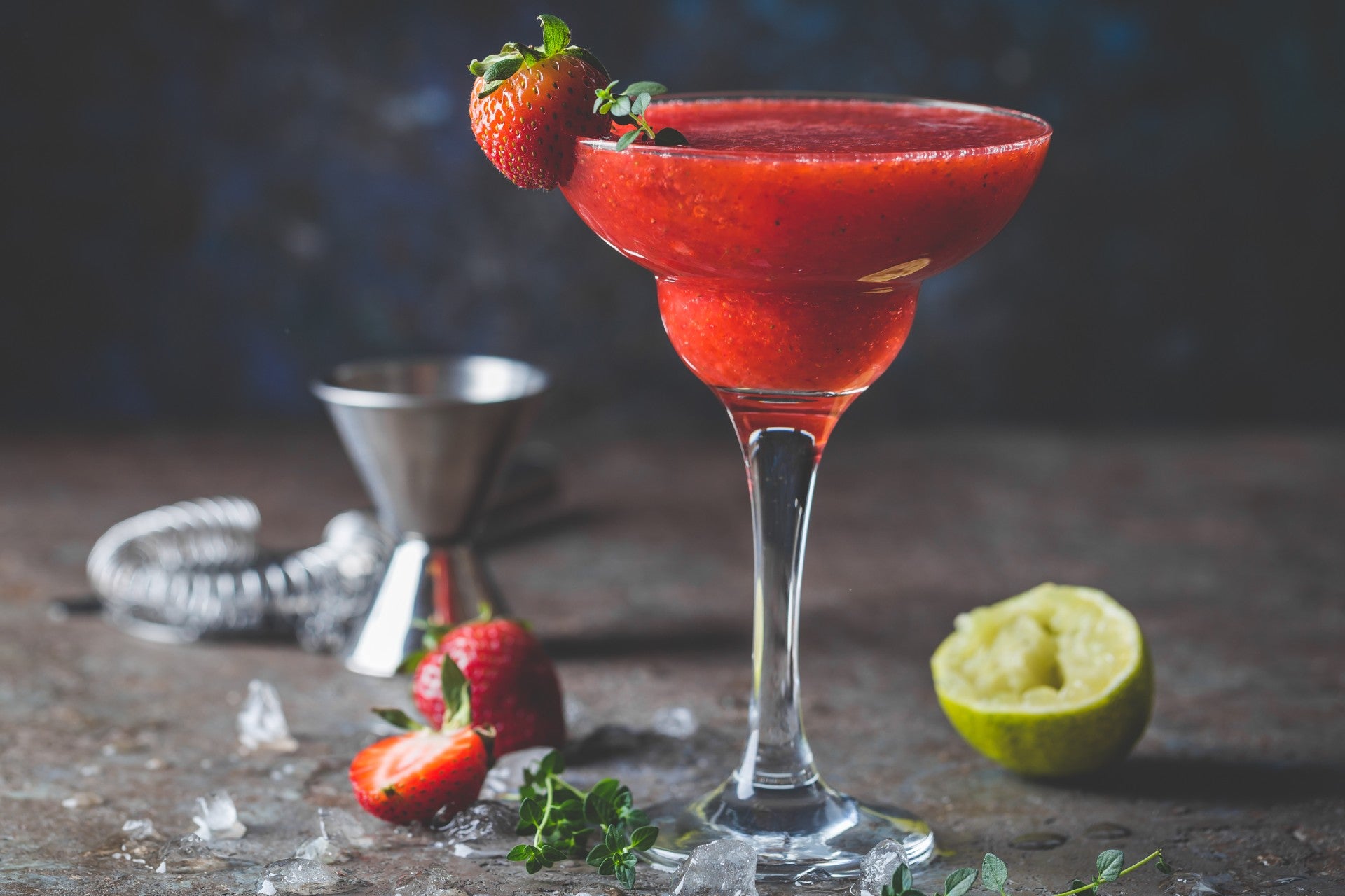 cócteles-de-frutas-fresa-daiquiri