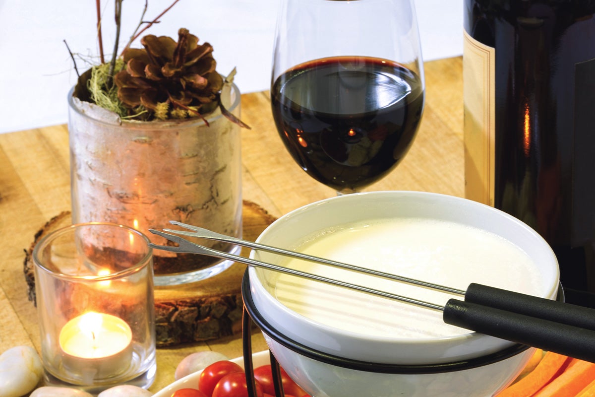 red_wine_and_cheese_fondue