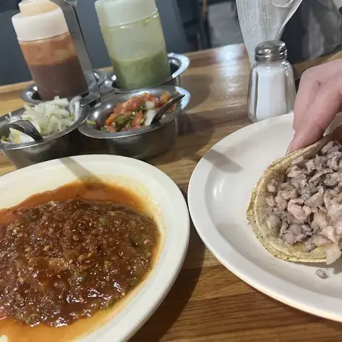 Los Consentidos del Barrio