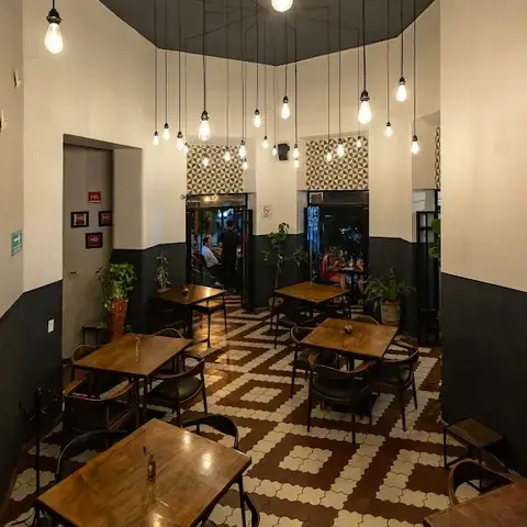 Tikuun comedor