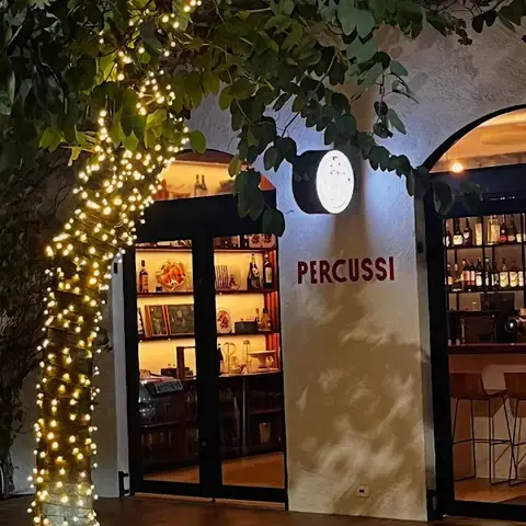 Vinheria Percussi Restaurante Italiano