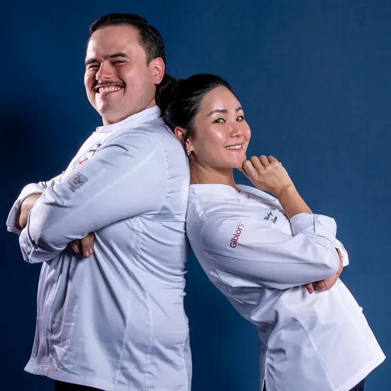 Ardy Ferguson y Vicky Lau