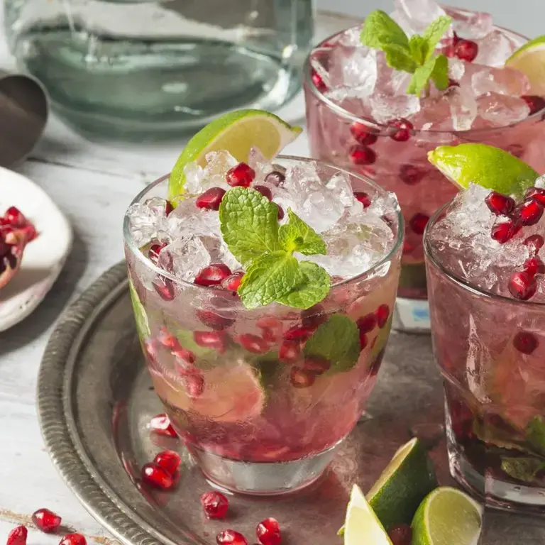 tragos con jarabe de granadina  - Fine Dining Lovers