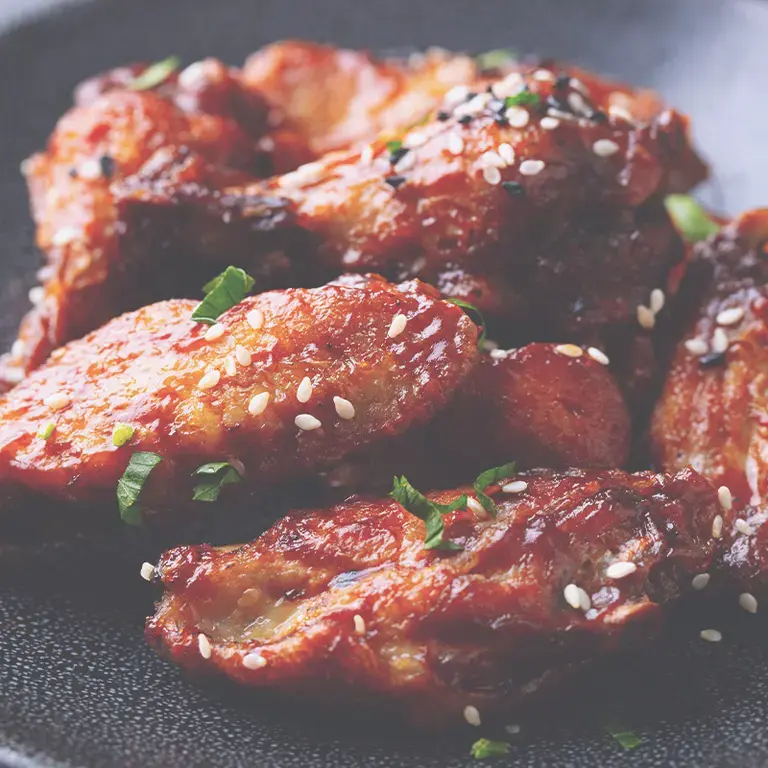 Alitas de pollo con salsa de soja y miel