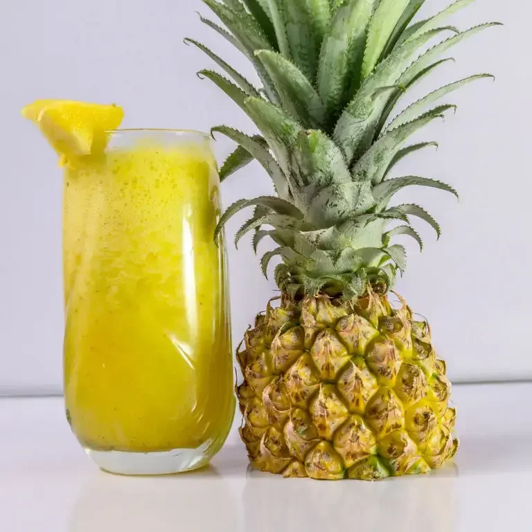 Cava y piña - Fine Dining Lovers