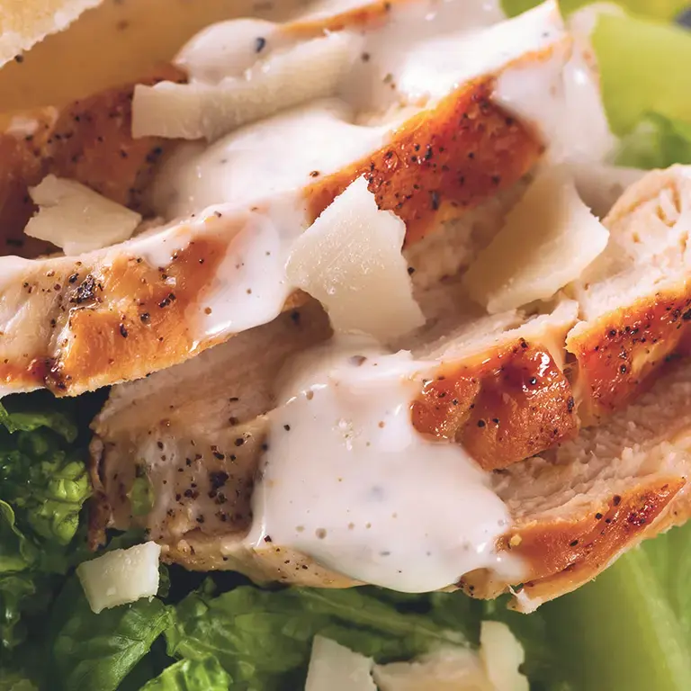 Montaditos de pollo en escabeche