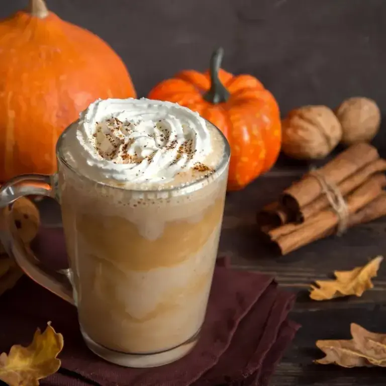 Pumpkin spice latte o café con calabaza y especias