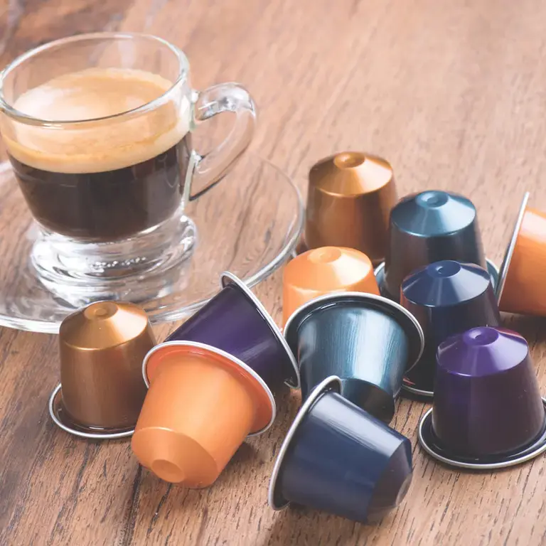 Tazza_di_caffè_con_capsule