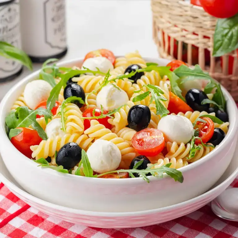 Ensalada caprese de pasta - Fine Dining Lovers