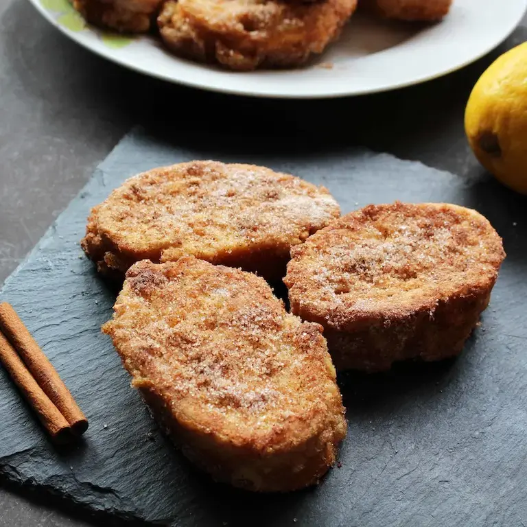postres-tartas-san-valentín-torrijas