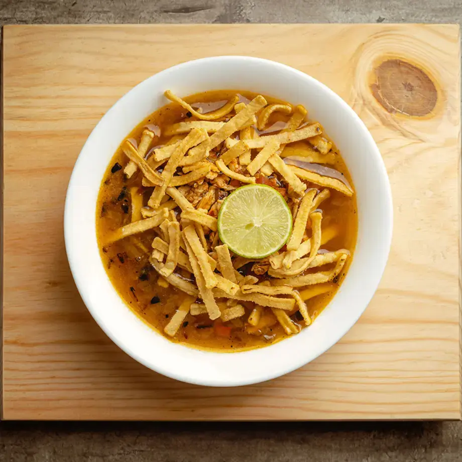 sopa de lima - Fine Dining Lovers
