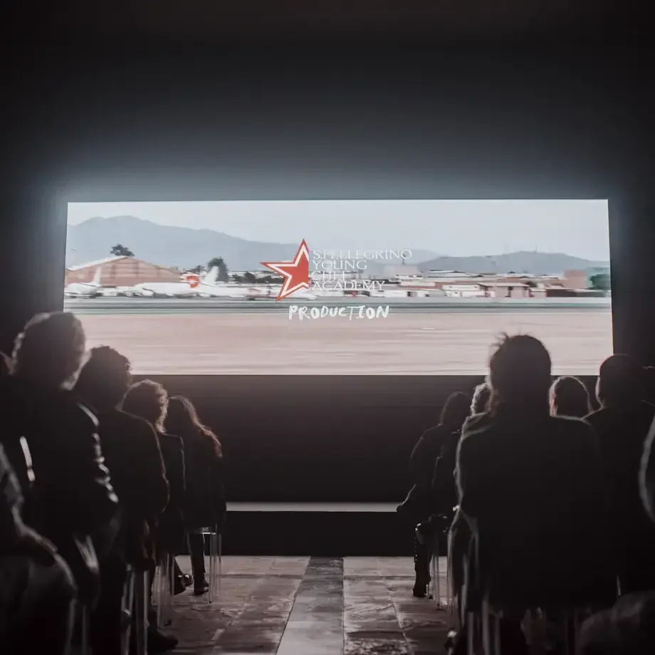 Afuera Hay Mas premiere