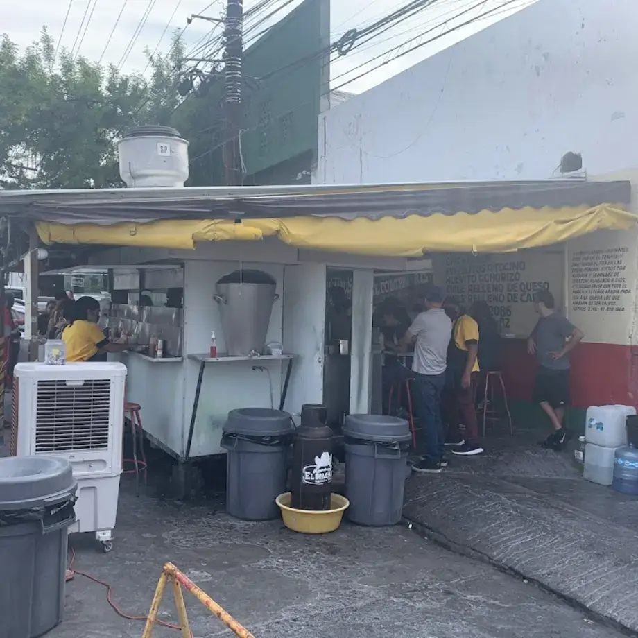 Tacos "El Compadre" Alias del Muerto