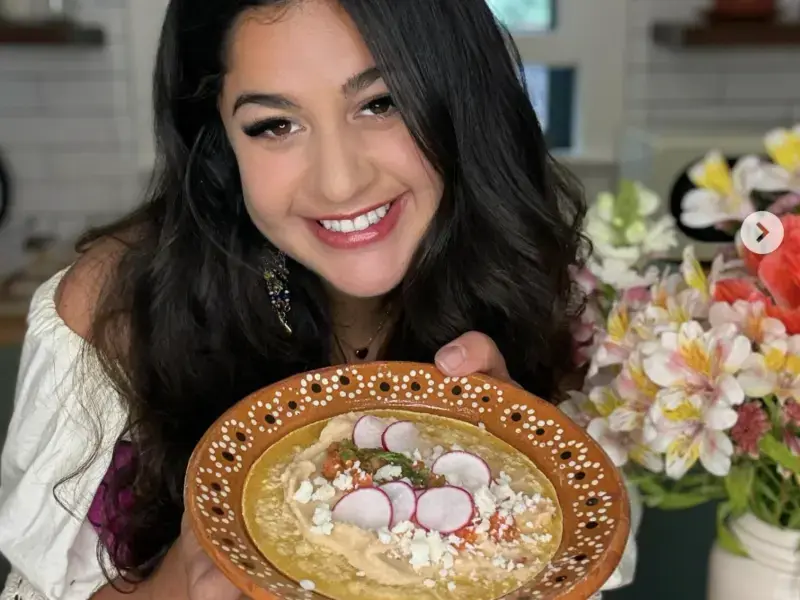 Anna Rios