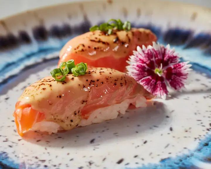 Uno de los platos del restaurante sala omakase Lima